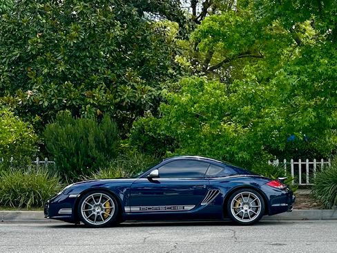 Used 2012 Porsche Cayman R image 28