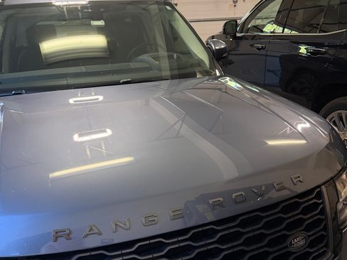Used 2020 Land Rover Range Rover HSE AWD/4WD image 4