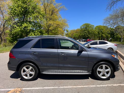 Used 2016 Mercedes-Benz GLE 350 4MATIC image 4