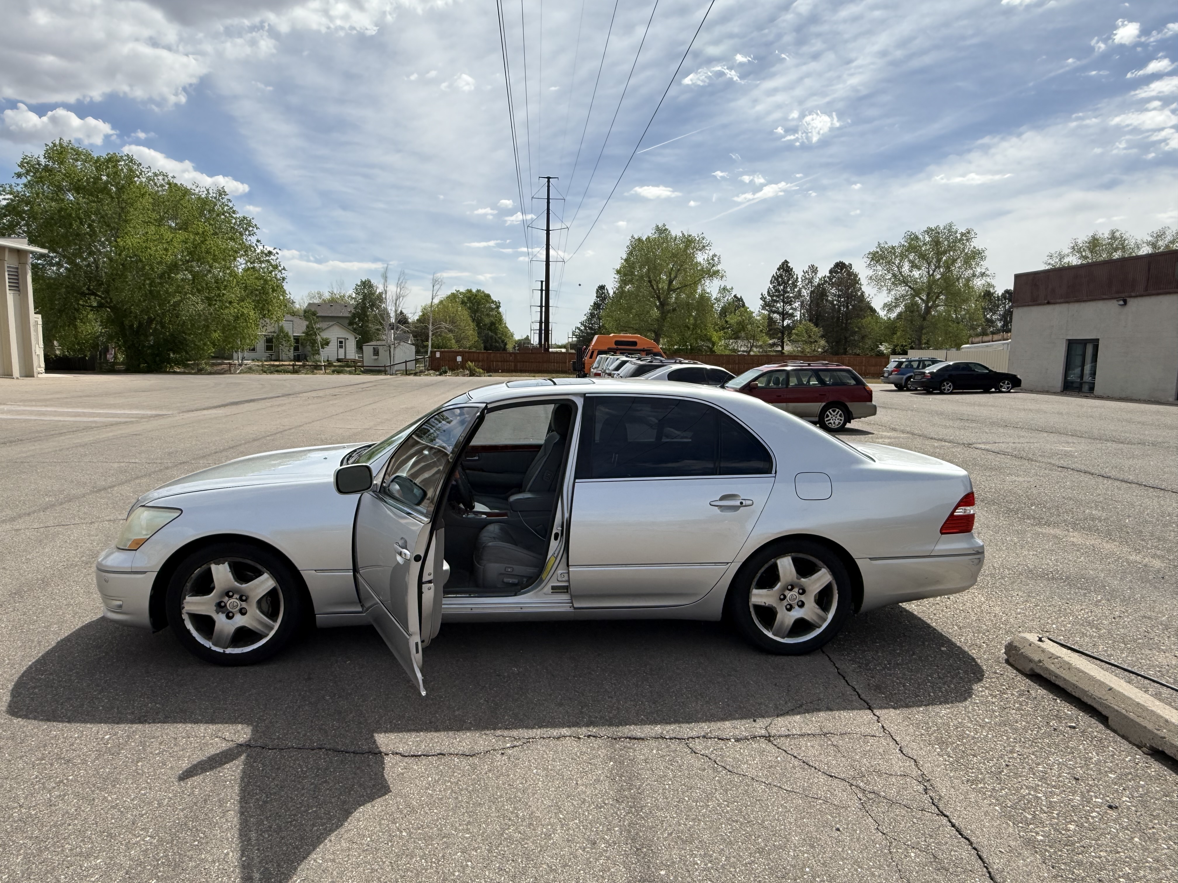 Used 2006 Lexus LS 430 RWD image 4