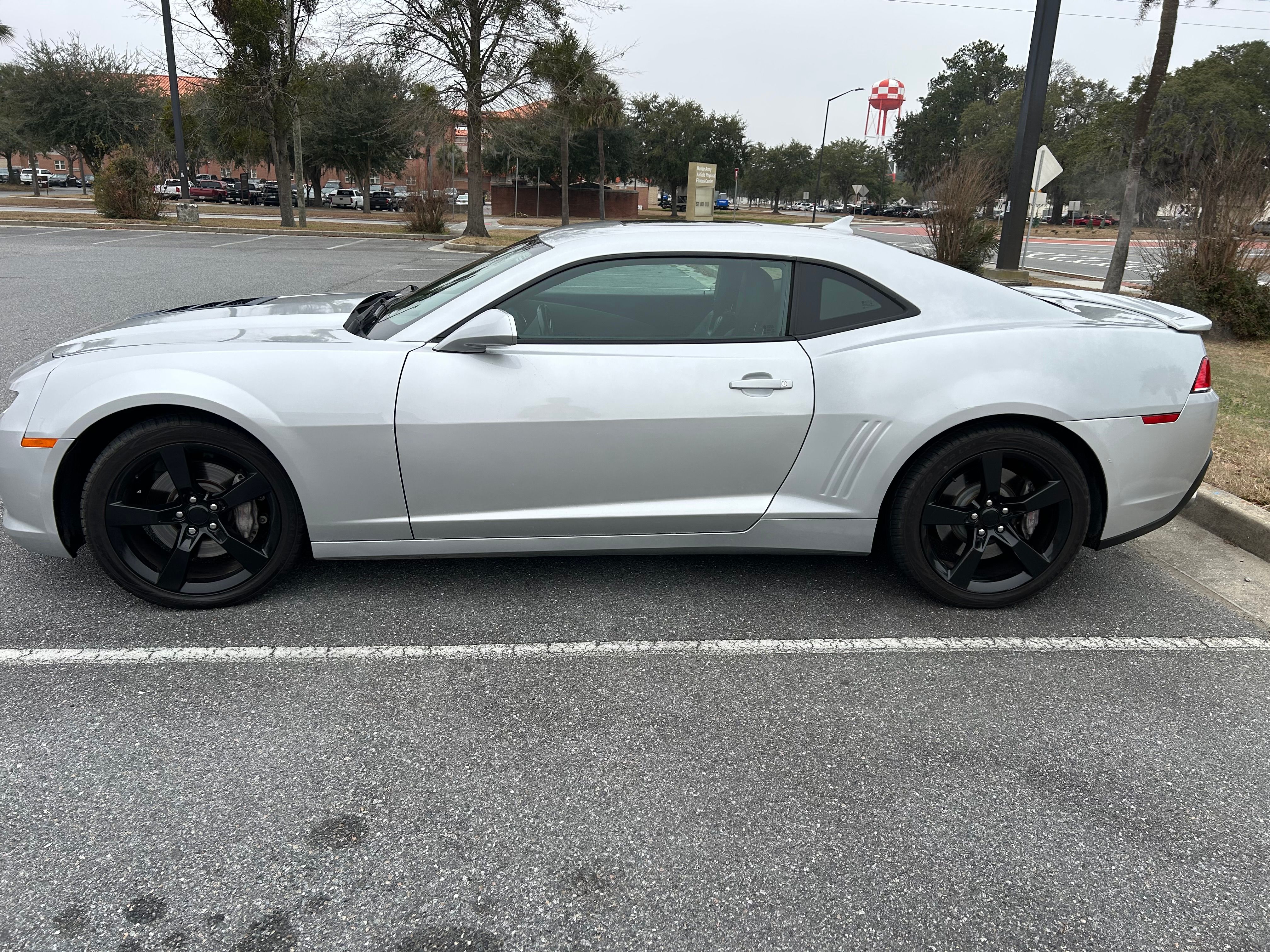 Used 2014 Chevrolet Camaro SS w/ RS Package RWD image 4