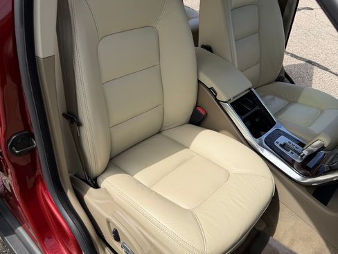 Used 2012 Volvo XC70 3.2 AWD/4WD image 25
