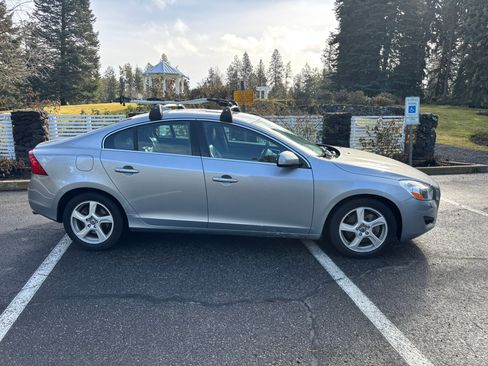 Used 2013 Volvo S60 T5 image 5