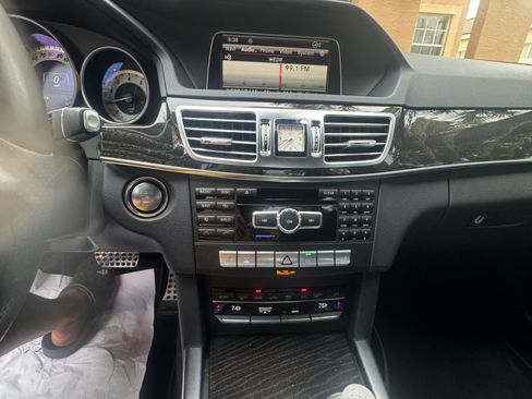 Used 2015 Mercedes-Benz E 350 Sedan image 11