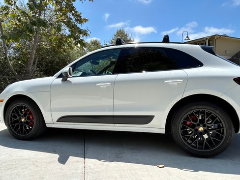 Used 2017 Porsche Macan GTS AWD/4WD image 11