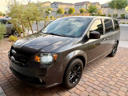 Used 2019 Dodge Grand Caravan SXT w/ Blacktop Package