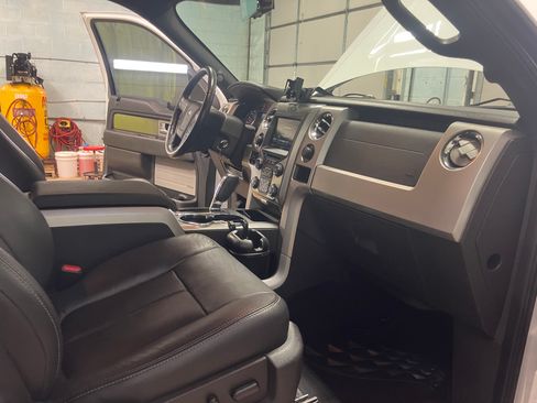 Used 2014 Ford F150 FX4 w/ Equipment Group 402A Luxury image 15