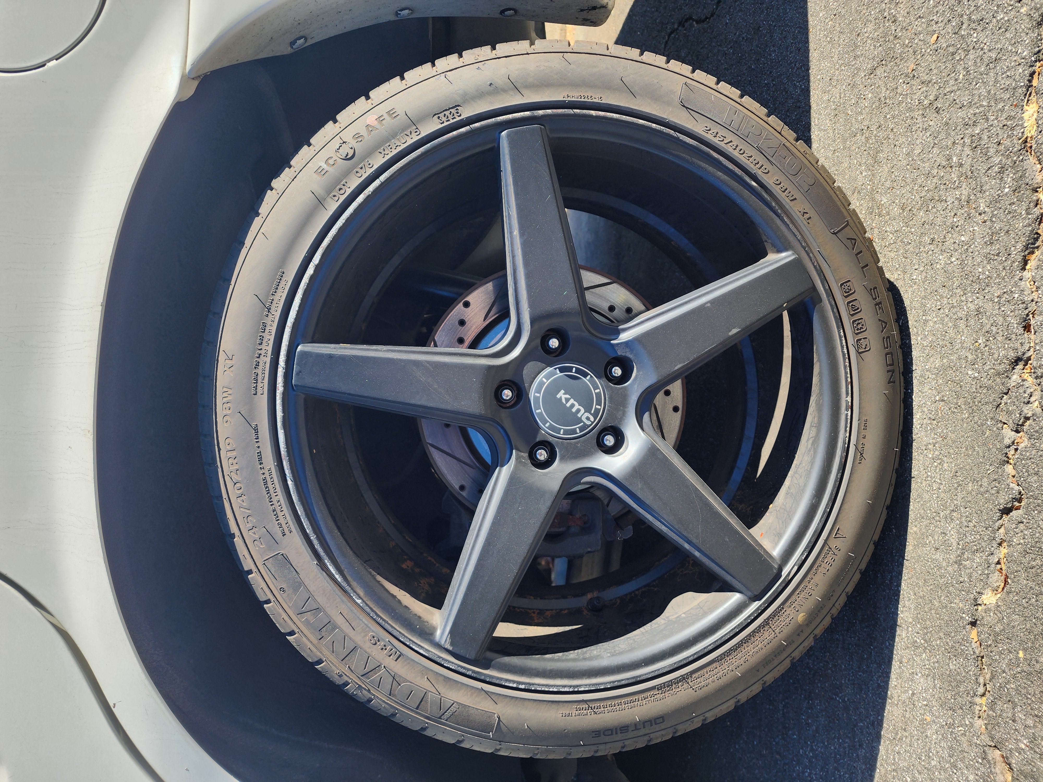 Used 2005 Ford Crown Victoria LX RWD image 13