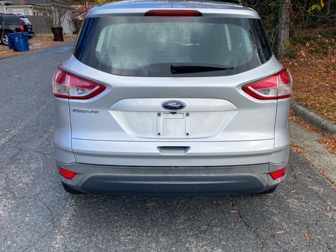 Used 2016 Ford Escape S image 18