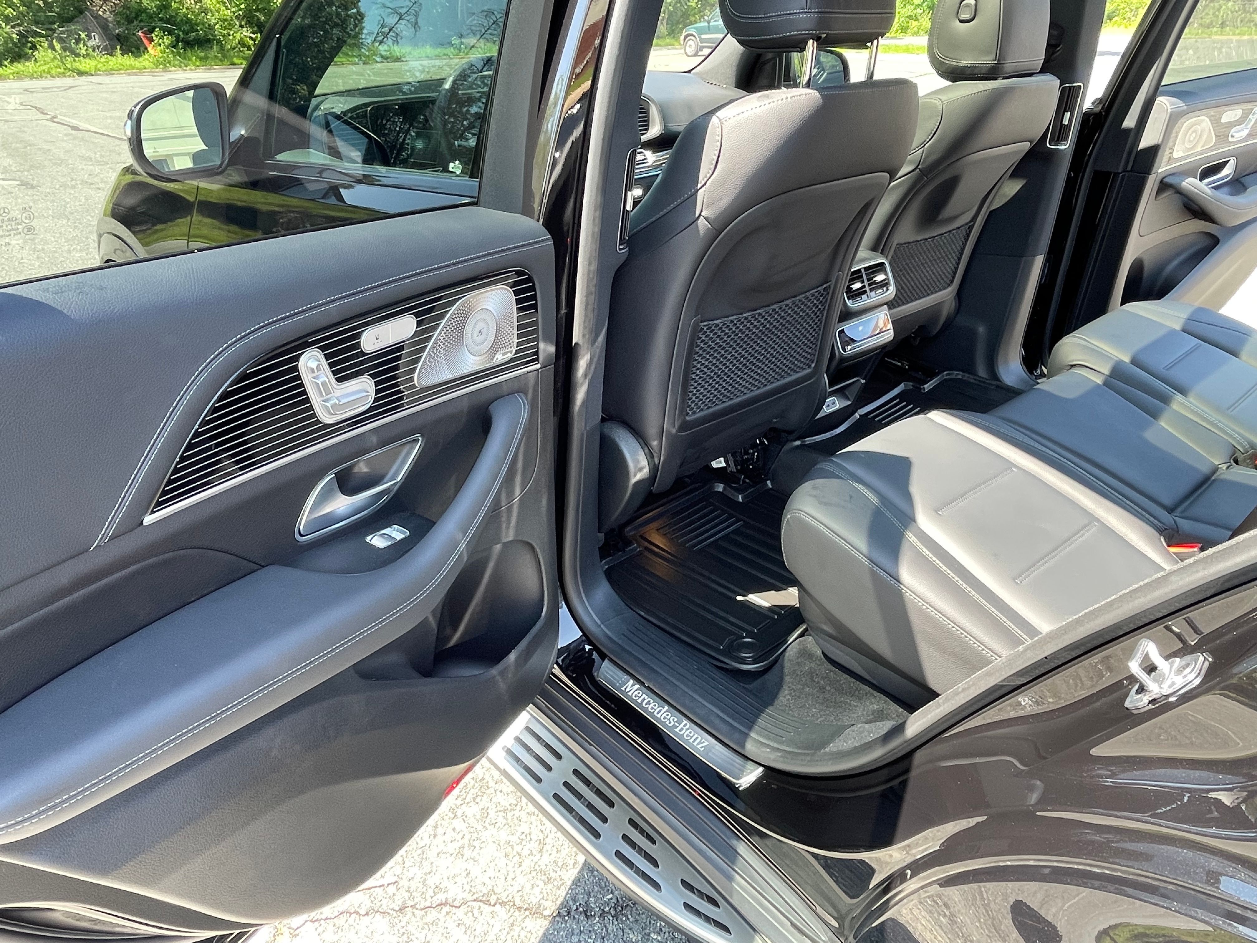 Used 2024 Mercedes-Benz GLE 450 4MATIC image 9