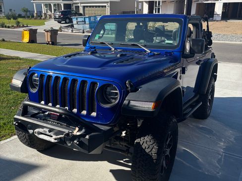 Used 2020 Jeep Wrangler Rubicon w/ LED Lighting Group AWD/4WD image 3