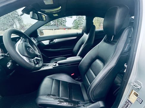 Used 2012 Mercedes-Benz C 250 C 250 Coupe 2D image 11