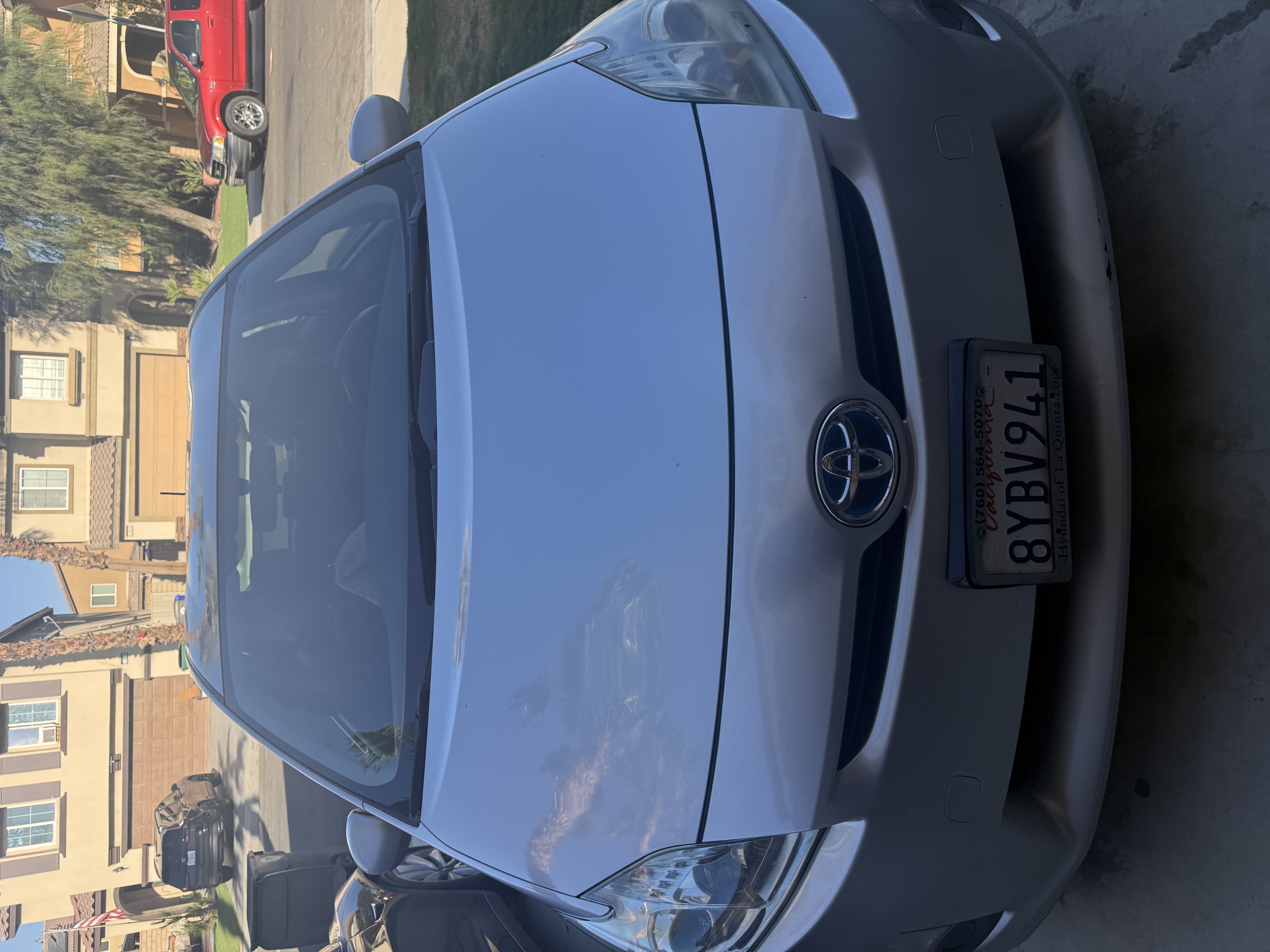 Used 2011 Toyota Prius Three w/ Preferred Accessory Pkg FWD image 9