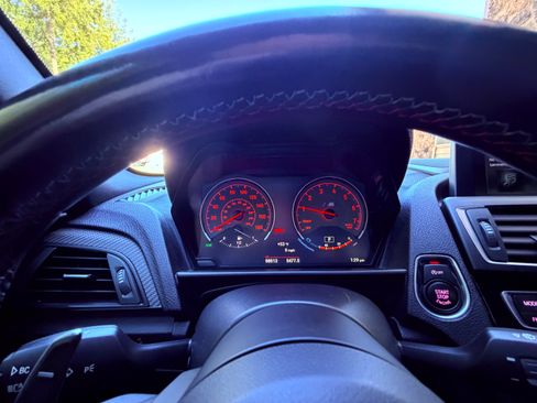 Used 2017 BMW M2 image 14