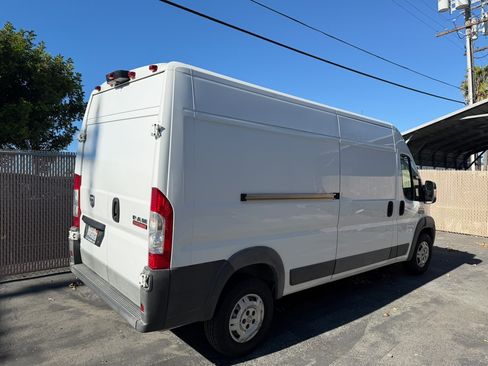 Used 2016 RAM ProMaster 2500 w/ Cargo Convenience Group image 24