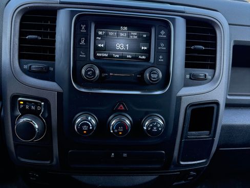 Used 2017 RAM 1500 Express w/ Express Value Package RWD image 29