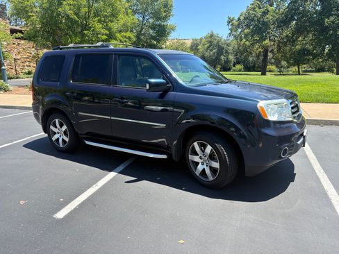 Used 2012 Honda Pilot Touring image 2