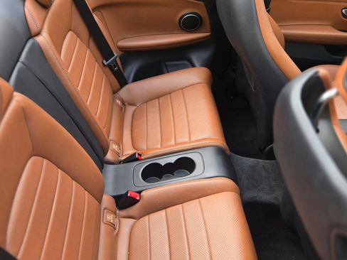 Used 2017 Mercedes-Benz C 300 Cabriolet image 18