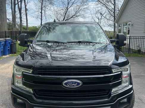 Used 2018 Ford F150 Lariat w/ Equipment Group 502A Luxury image 2