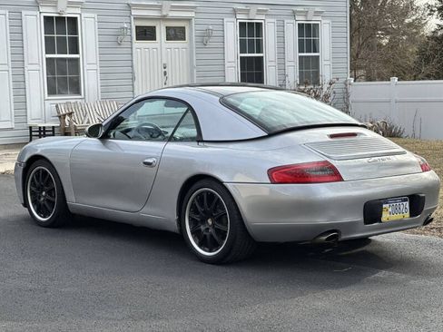 Used 2001 Porsche 911 Cabriolet image 10