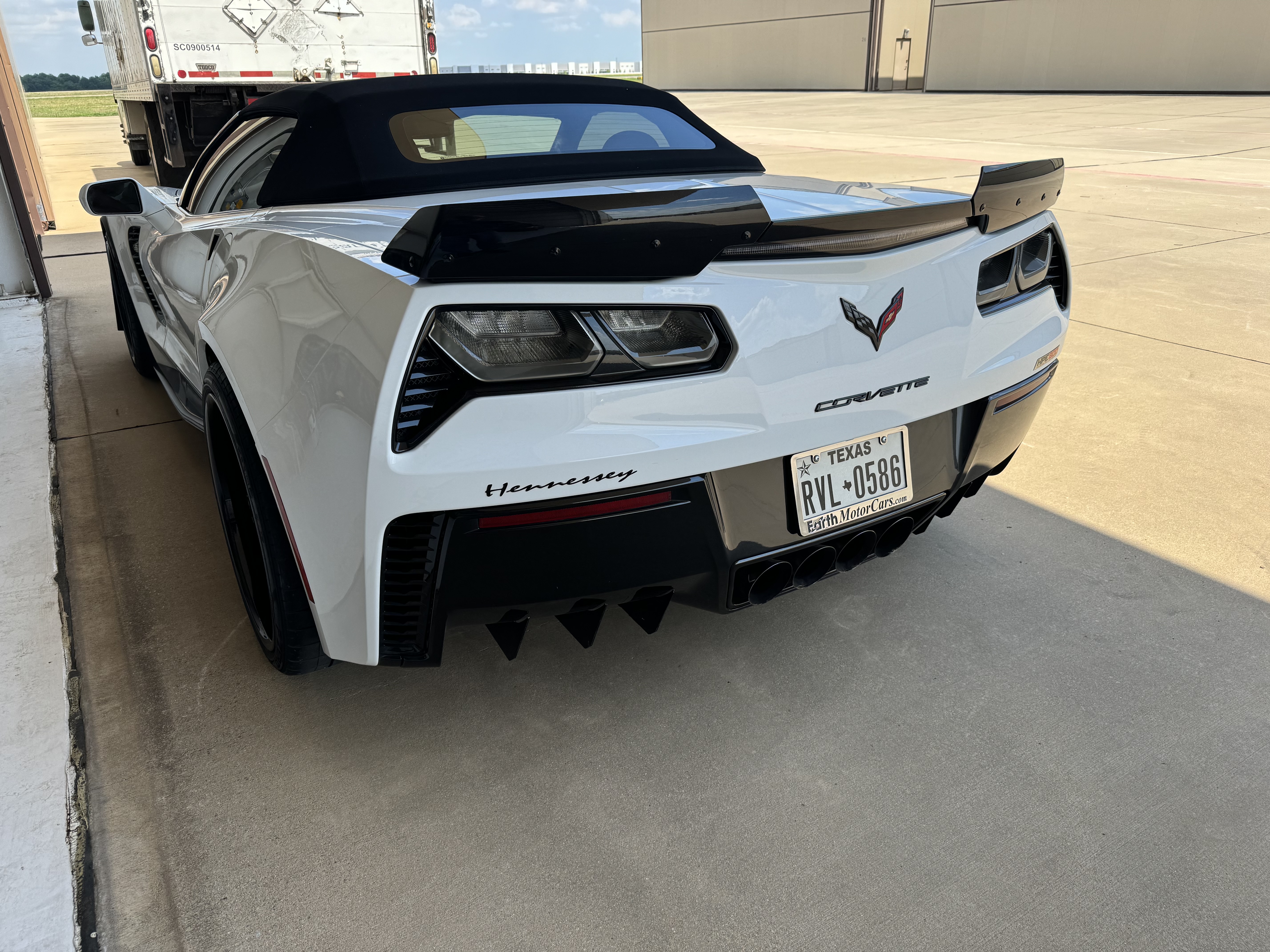 Used 2015 Chevrolet Corvette Z06 w/ 3LZ Preferred Equipment Group RWD image 10