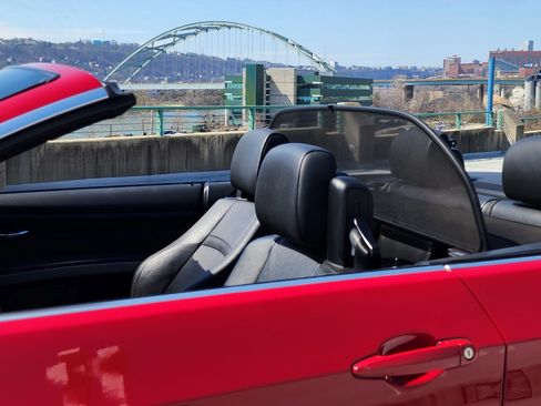 Used 2011 BMW 335is Convertible image 11