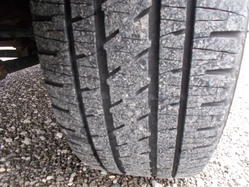 Used 2011 Chevrolet Suburban LTZ image 19