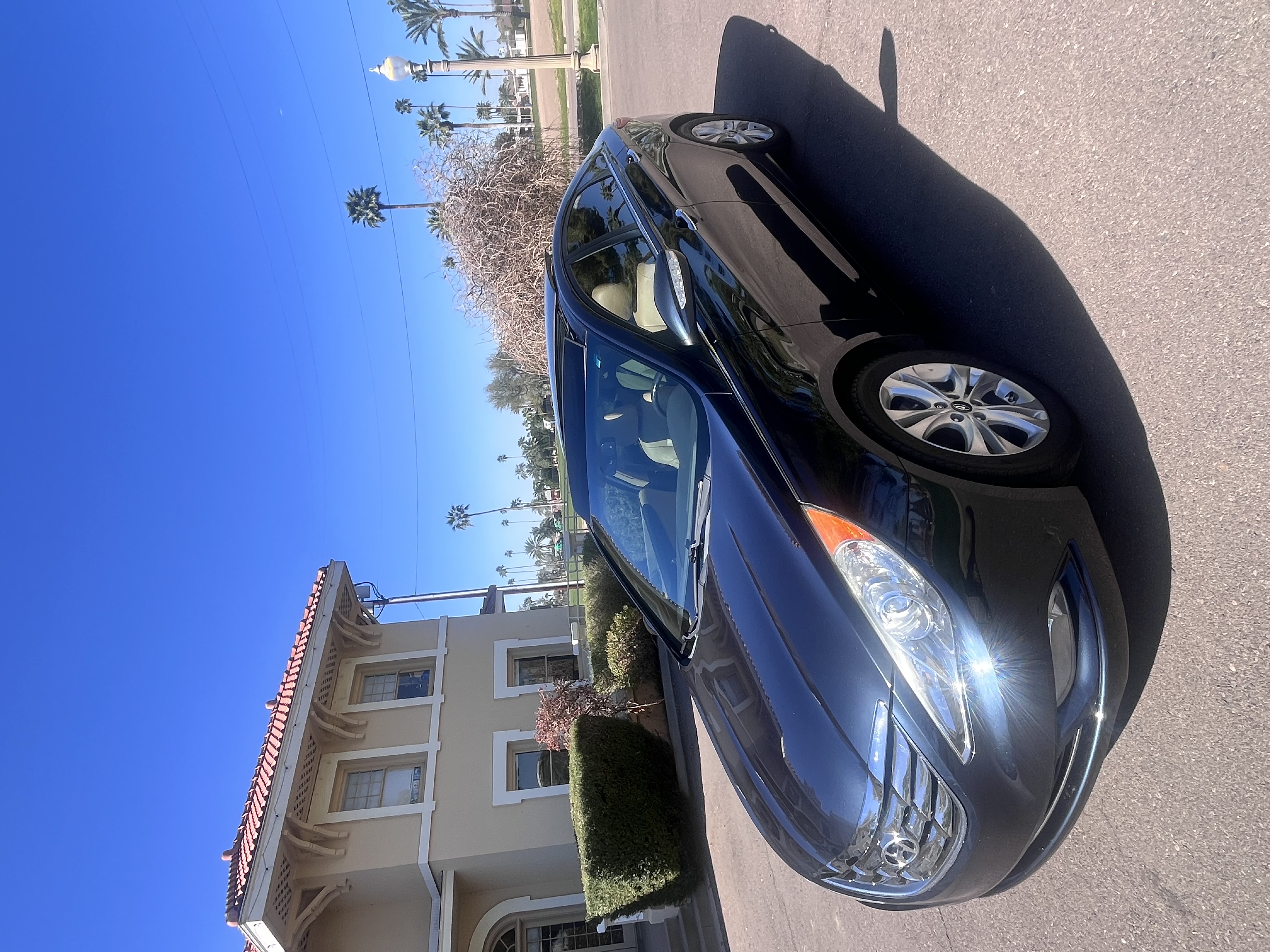 Used 2012 Hyundai Sonata Limited w/ Navigation Pkg FWD image 8