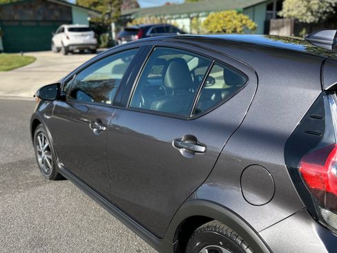 Used 2018 Toyota Prius C Four image 10