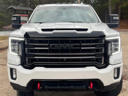 Used 2022 GMC Sierra 3500 AT4 w/ AT4 Preferred Package image 6