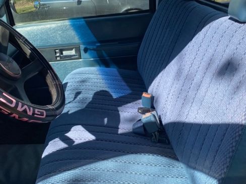 Used 1994 GMC Sierra 1500 2WD Regular Cab image 4