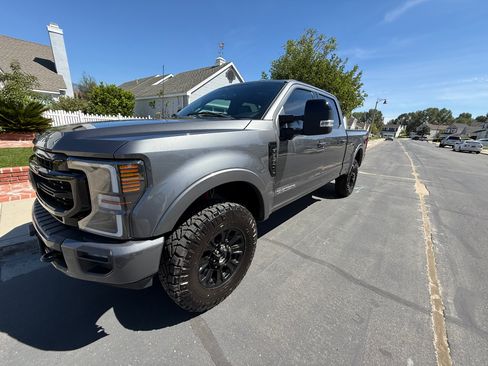 Used 2022 Ford F250 Lariat w/ Tremor Off-Road Package image 6