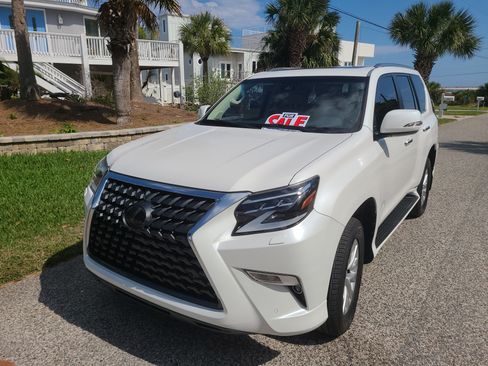 Used 2021 Lexus GX 460 Premium w/ Premium Package image 2