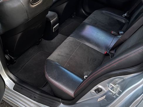 Used 2006 Mitsubishi Lancer Evolution IX image 2