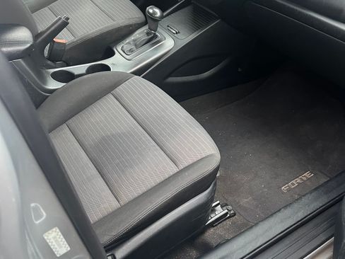 Used 2016 Kia Forte LX w/ LX Popular Plus Package FWD image 11