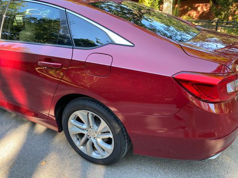 Used 2018 Honda Accord LX image 8