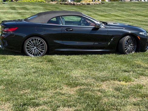 Used 2022 BMW M850i xDrive Convertible AWD/4WD image 8