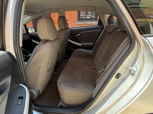 Used 2015 Toyota Prius Two FWD image 8