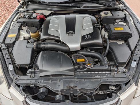 Used 2006 Lexus SC 430 Convertible image 8