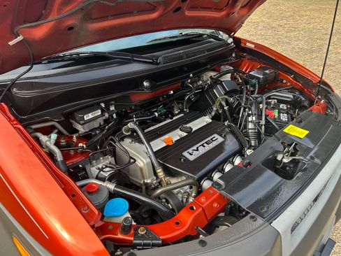 Used 2004 Honda Element EX image 11