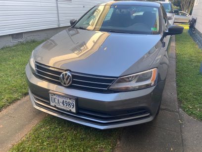 Used 2016 Volkswagen Jetta SE