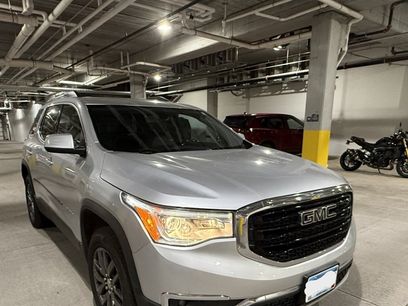 Used 2018 GMC Acadia SLT