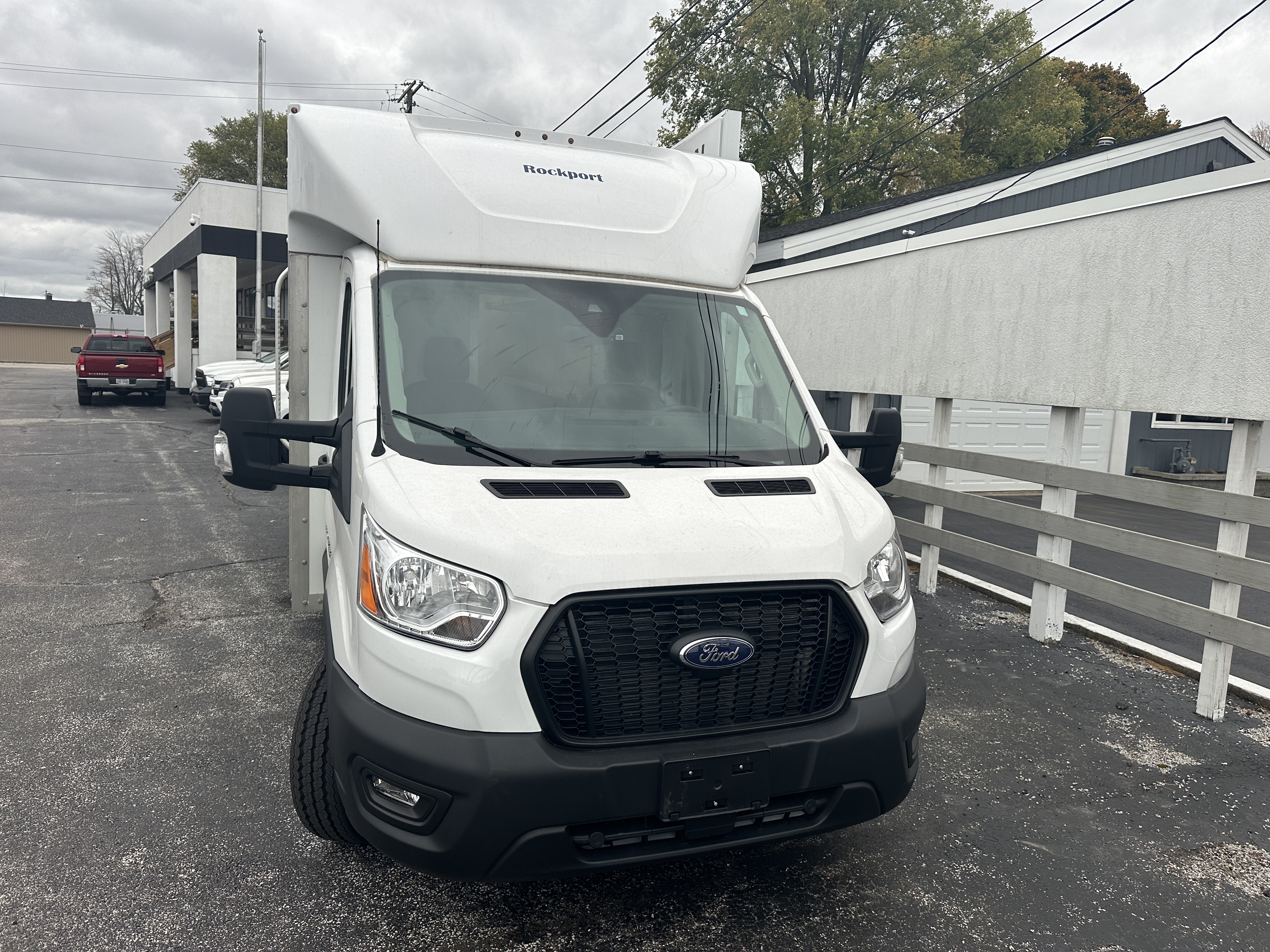 Used 2022 Ford Transit 350 DRW AWD w/ Exterior Upgrade Package image 8