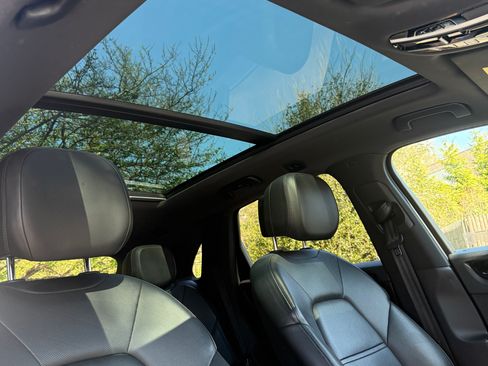 Used 2019 Porsche Cayenne image 8