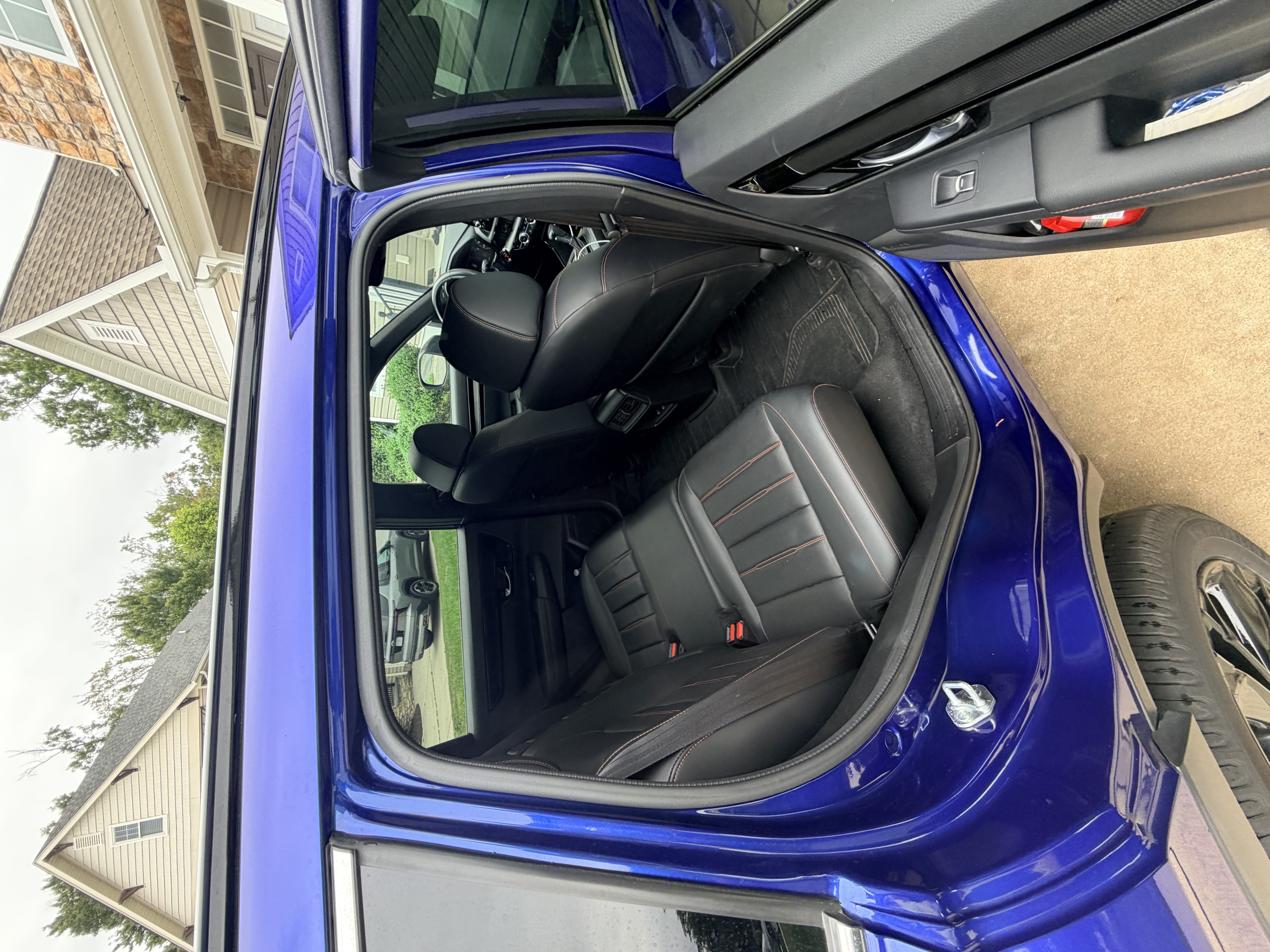 Used 2023 Honda CR-V Sport Touring image 5