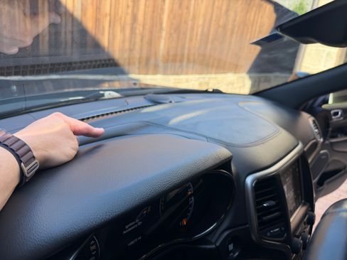 Used 2018 Jeep Grand Cherokee High Altitude image 23