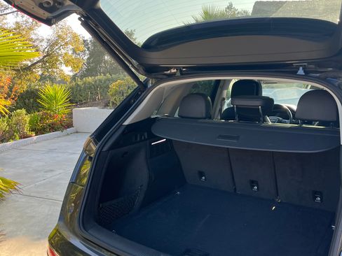 Used 2018 Audi Q5 2.0T Premium Plus w/ Premium Plus Package image 25