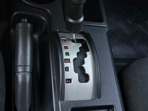 Used 2007 Toyota FJ Cruiser Sport Utility 2D image 16