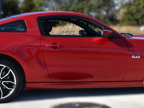 Used 2013 Ford Mustang GT Premium w/ Security Pkg image 2