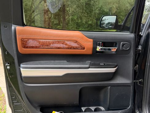 Used 2017 Toyota Tundra 1794 Edition AWD/4WD image 17